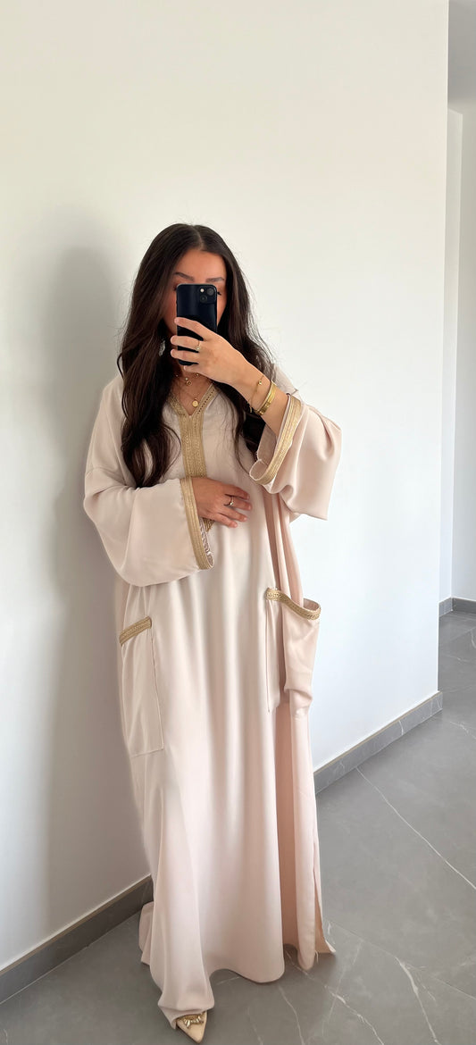 Abaya brodée avec capuche beige